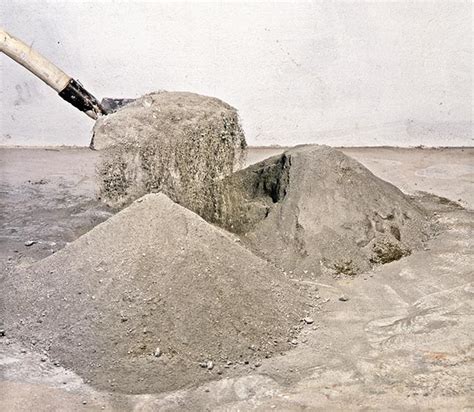 Miscelare la malta: preparare la sabbia
